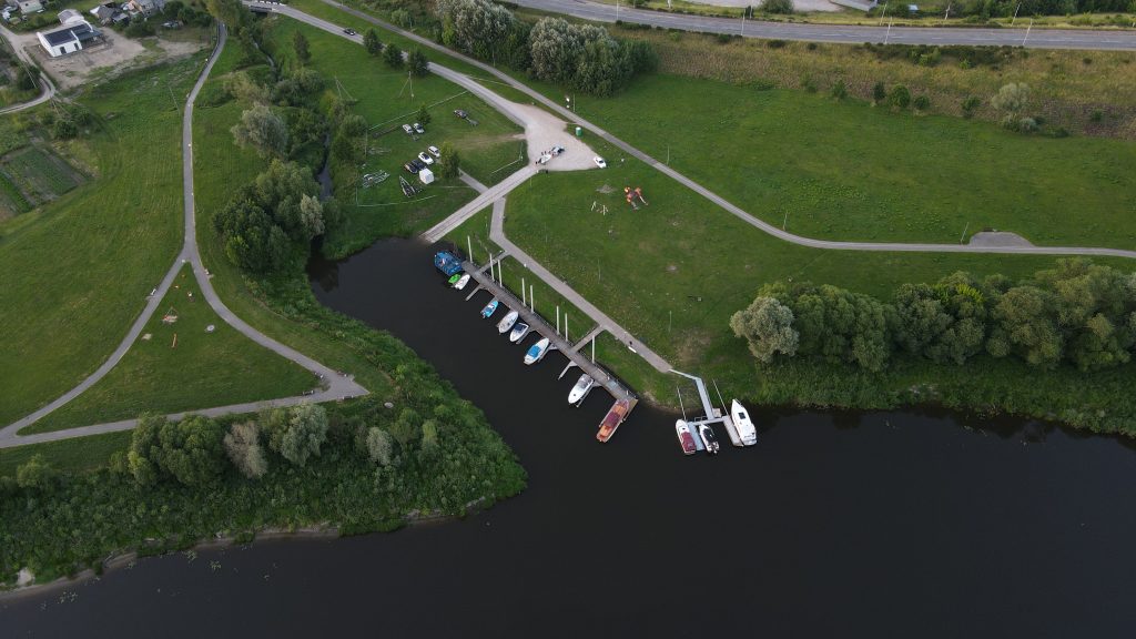 Jurbarko mažųjų laivelių prieplauka ir laivų kuro kolonėlė